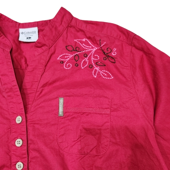 ❤️2/$18 Columbia Floral Embroidered Pink Front Pockets Casual Blouse L - Picture 5 of 10